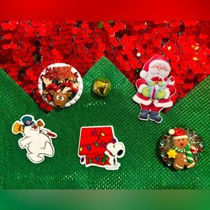 NWOT 5 piece magnet set!